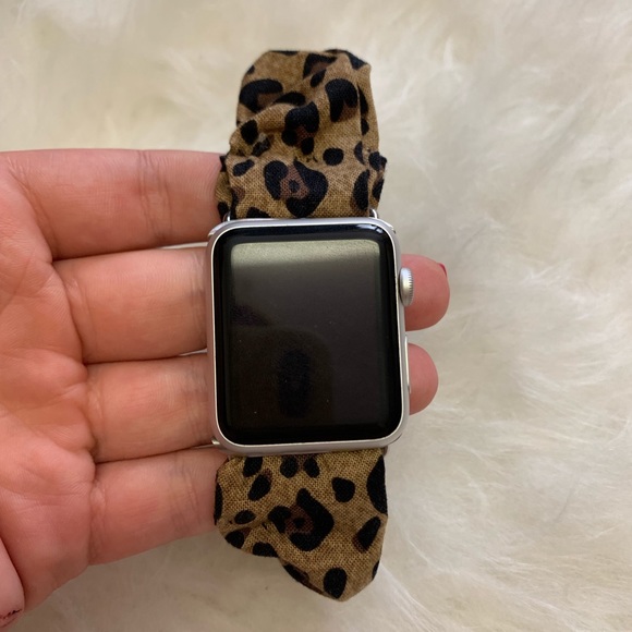 Apple Watch Scrunchie Band - Picture 3 of 8